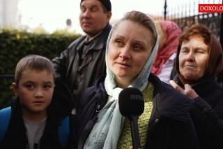 (Video) De peste Prut, în vizită la Sfânta Parascheva
