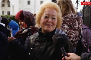 (Video) O trăire specială – așa descriu pelerinii așteptarea la rândul Sfintei Parascheva