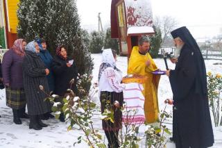 Liturghie arhierească în Parohia Gârbova-Ocniţa