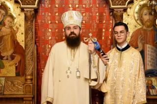 (Video) „Ai grijă cu ceea ce te unești că vei deveni una cu aceasta” – PS Benedict
