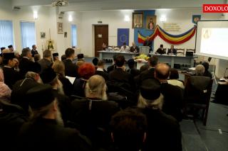 (Video) Lucrările Simpozionului dedicat Sfântului Paisie Velicikovski continuă la Seminarul Teologic de la Mănăstirea Neamț