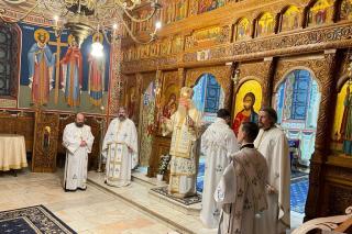 Duminica a XXV-a după Rusalii, la Paraclisul Mănăstirii „Sfântul Ioan cel Nou de la Suceava”