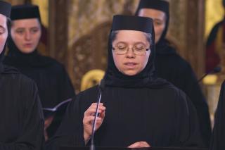 (Video) Corul maicilor de la Mănăstirea Paltin-Petru Vodă – Colindul Teodorei și al tuturor mucenicilor
