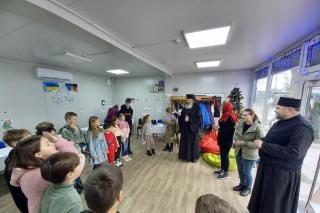 Daruri pentru copiii din Centrul educațional „Anastasis” al Episcopiei de Bălți