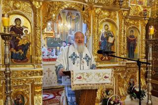 (Audio) „Sfântul Ierarh Nicolae – Sfântul Darurilor” – IPS Andrei
