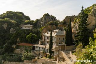 Coliba Cinstitului Înaintemergător de la Sihăstria „Sfânta Ana Mică” – Athos