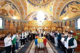 Omagiu poetului Mihai Eminescu în Parohia „Sfinții Trei Ierarhi” din Bacău