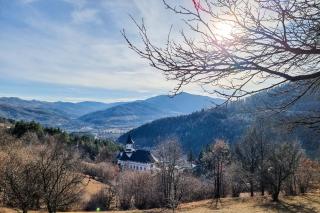 (Foto) Mănăstirea Pângărați la început de an