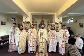Parohia Pietrărie din Iași și-a serbat hramul în ziua Cinstirii lanţului Sfântului Apostol Petru