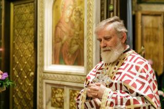 (Audio) Pr. Ion Vicovan: „Slujba de priveghere îi fortifică omului dragostea și dorința de a lupta împotriva răului din noi și din jur”