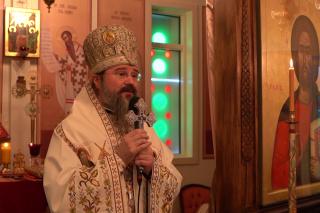 (Video) „Hristos se dăruiește integral celor care-L doresc integral!” – PS Macarie