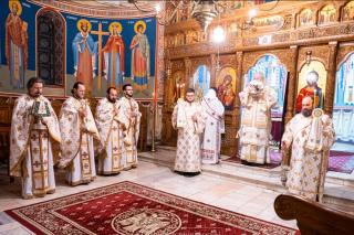 Duminica a XXIX-a după Rusalii, la Paraclisul Mănăstirii „Sfântul Ioan cel Nou de la Suceava”