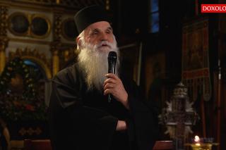 (Video) Părintele Damaschin Grigoriatul, în dialog cu credincioșii din Piatra Neamț
