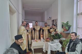 Seară de rugăciune la „Acoperământul Bunicilor” din Sascut