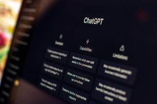 Am discutat cu ChatGPT și am aflat ce știe despre... Postul Mare | 6 răspunsuri despre înfrânare în era AI