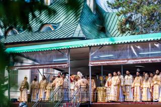 Duminica Sfintei Cruci la Catedrala Arhiepiscopală din Suceava