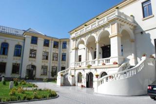 Mitropolitul Olteniei participă la al treilea atelier de lectură organizat de Facultatea de Teologie din Craiova