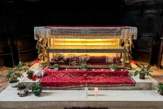 moaștele Sfintei Împărătese Elena