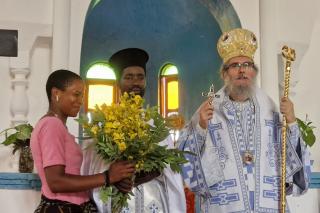 Un nou preot în parohia cu hramul Izvorul Tămăduirii din satul Nyamahana