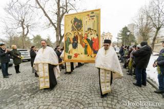 Mii de ieșeni la Procesiunea tradițională de Florii