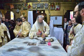 Altarul Bisericii „Sfântul Nicolae” din Copou a fost sfințit de Părintele Mitropolit Teofan