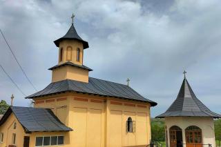 Biserica Parohiei Mileanca a fost resfințită de PS Nichifor Botoșăneanul