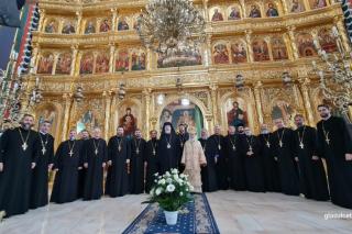 Hramul Catedralei Arhiepiscopale din Arad. Distincții pentru ostenitorii Centrului Eparhial și ai Facultății de Teologie Ortodoxă din Arad