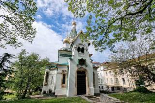 (Foto) Biserica rusă „Sfântul Nicolae” din Sofia ce adăpostește mormântul Sfântului Ierarh Serafim Sobolev