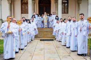 Duminica întâi după Rusalii la Mănăstirea „Sfântul Ioan cel Nou de la Suceava”