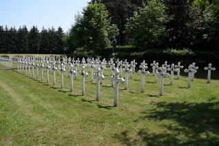 (Video) Soldații români din cimitirul românesc de la Soultzmatt au fost comemorați
