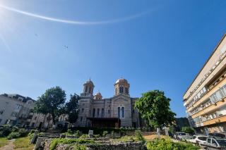 Catedrala Arhiepiscopală „Sfinții Apostoli Petru și Pavel” din Constanța