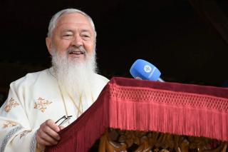 (Video) IPS Andrei: „La Sfânta Liturghie, Hristos ni se descoperă”