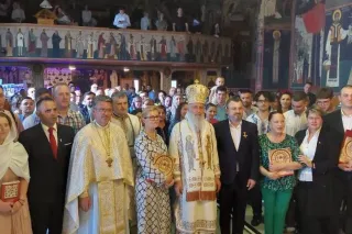 Ordinul „Crucea Sfinților Martiri Brâncoveni” acordat Ministrului Secretar de Stat al Românilor de Pretutindeni