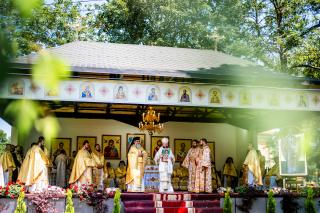Sfântul Ierarh Leontie prăznuit la Mănăstirea Bogdana, cea mai veche necropolă a domnilor Moldovei