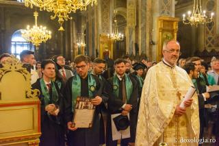 Studenții teologi ieșeni au depus jurământul de credință față de Biserica Ortodoxă