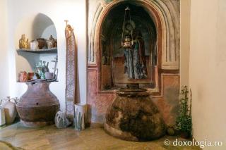 Locul unde Maica Domnului a înmulțit uleiul la Mănăstirea Pantocrator