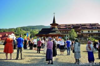 Mănăstirea Paltin - Petru Vodă și-a sărbătorit hramul / Foto: Flavius Popa