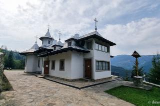 Mănăstirea „Sfântul Ioan Iacob” Corlățeni