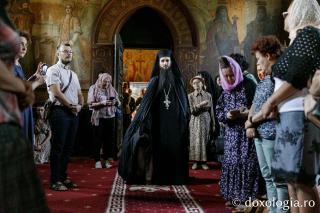 Tundere în monahism la Mănăstirea „Sfinții Trei Ierarhi” din Iași