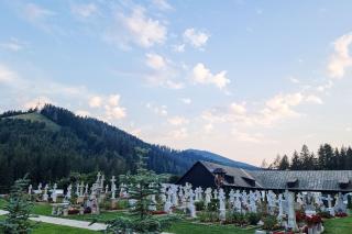 Cimitirul Mănăstirii Putna