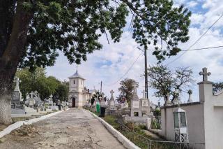 Mormântul Părintelui Dimitrie Bejan