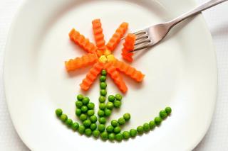 Salată de mazăre cu morcov și maioneză