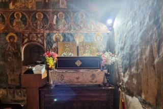 Moaștele Sfântului Leontie de la Rădăuți și ale Sfântului Teodosie de la Brazi – Mănăstirea Bogdana