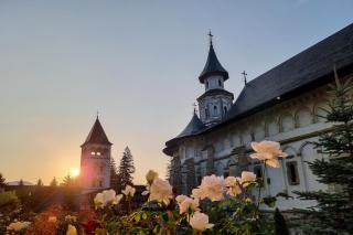 Biserica Mănăstirii Putna – prima ctitorie a Sfântului Ștefan cel Mare