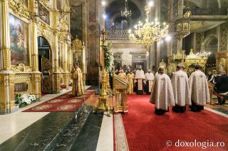 Priveghere la Catedrala Mitropolitană din Iași în cinstea Sfântului Apostol Andrei