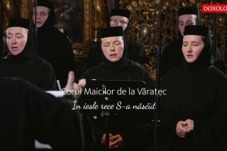 (Video) Corul maicilor de la Mănăstirea Văratec – În iesle rece S-a născut