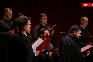 (Video) Grupul psaltic „Tronos” al Catedralei Patriarhale – Colindul celor adormiți