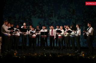 (Video) Grupul psaltic „Sfântul Ierarh Iosif cel Milostiv” – Deschide ușa, creștine, florile dalbe