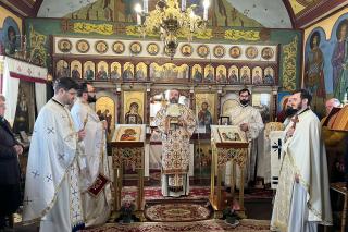 PS Nichifor Botoșăneanul la Sfânta Liturghie