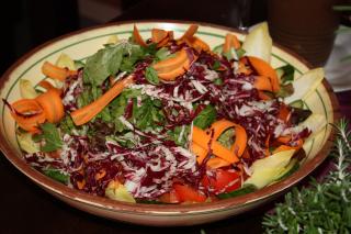 Salată colorată